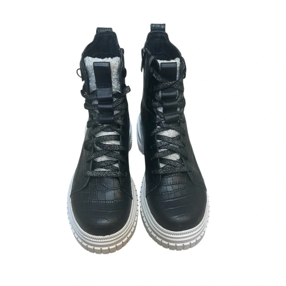 Sorel Black Leather High-Top Winter Sneakers with Sherpa Lining